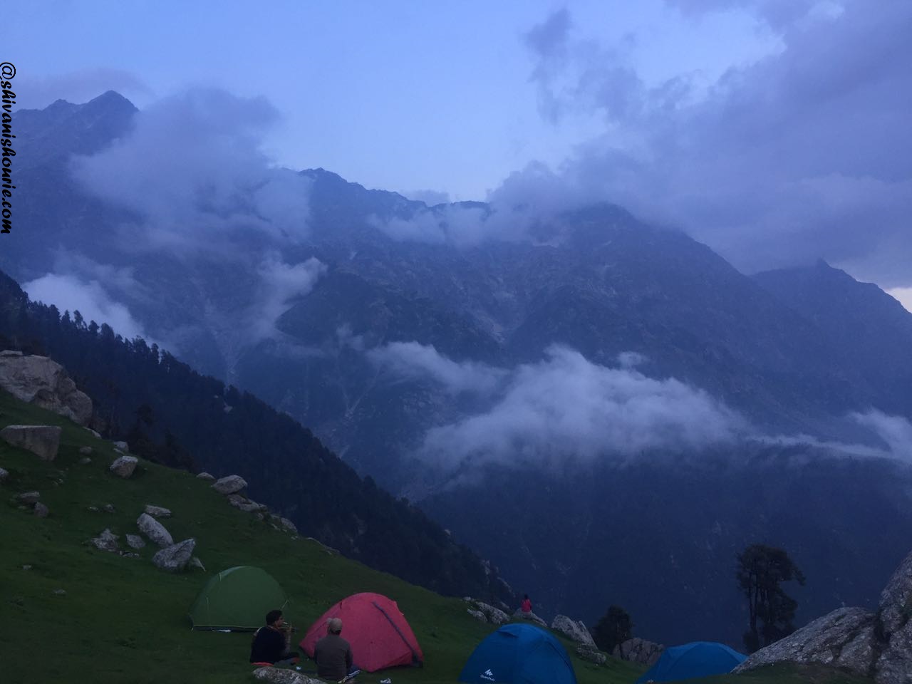 Trekking to Triund? Must read this!